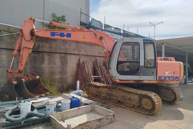 OmecoHub - Immagine FIAT HITACHI EX135